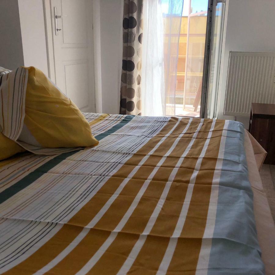 Apartament Valentina Hotel Брашов Екстериор снимка